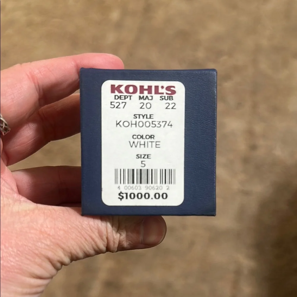 Stella Grace Diamond Engagement Ring. - Picture 6 of 11